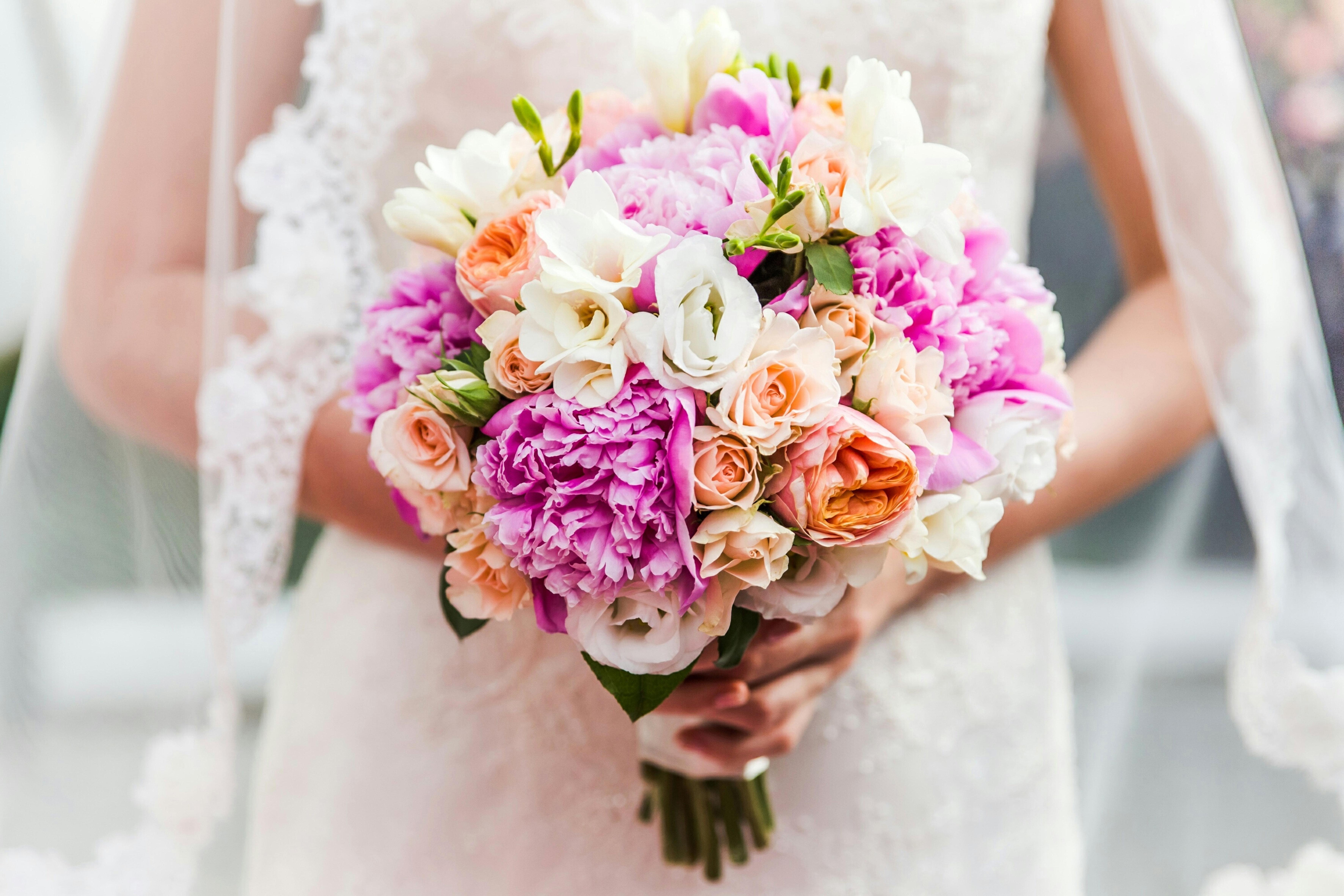 Crowne Plaza Chennai Adyar Park, An Ihg Hotel Esterno foto A bridal bouquet